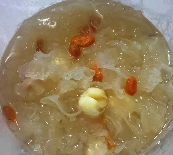 銀耳蓮子羹一周吃幾次，養生壺燉銀耳蓮子羹需要多長(cháng)時(shí)間？圖5