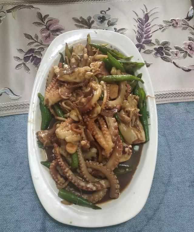 八爪魚(yú)的哪些部位不能吃
，八爪魚(yú)怎么吃好吃？哪里不能吃？圖6