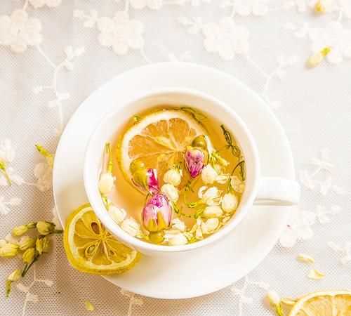制作檸檬茶是用紅茶還是綠茶，茉莉花茶可以嗎