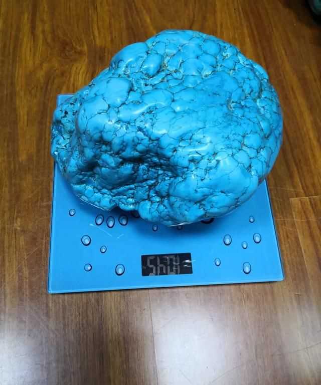 唐卡和佛牌有什么區(qū)別，寺院的壁畫算不算唐卡？什么是唐卡？圖3