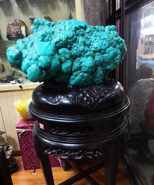 唐卡和佛牌有什么區(qū)別，寺院的壁畫算不算唐卡？什么是唐卡？圖5