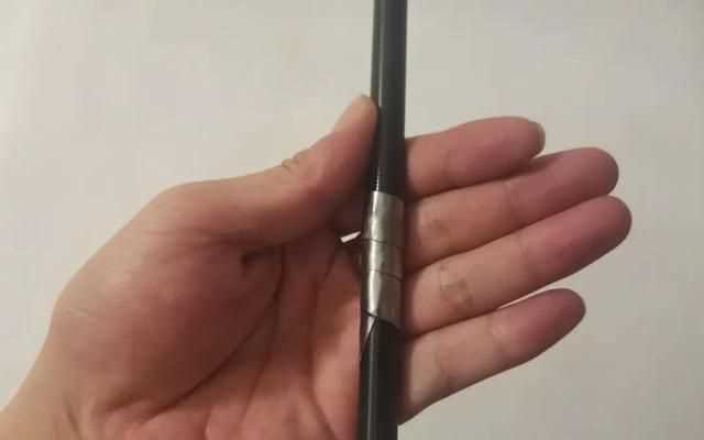 魚(yú)竿后堵擰不開(kāi)怎么辦求高手