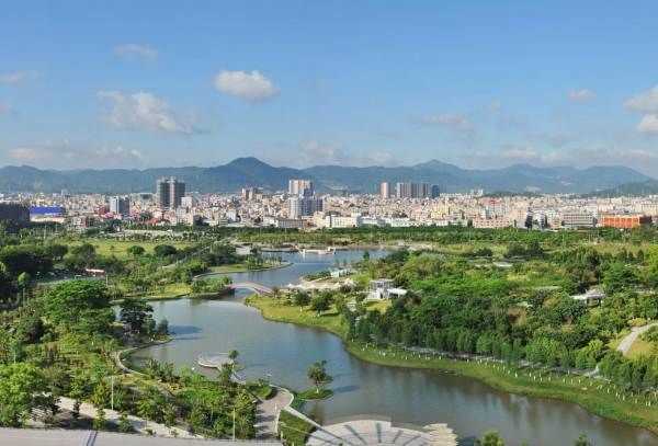 深圳坪山區(qū)屬于哪個(gè)區(qū),深圳坪山區(qū)屬于哪個(gè)區(qū)?圖1