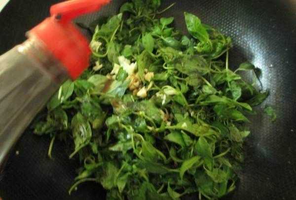 黃瓜荊芥怎么調(diào),完美的黃瓜變蛋拌荊芥怎么做好吃又簡單圖7