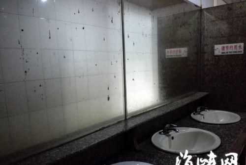 鏡子內部有黑點怎樣修復