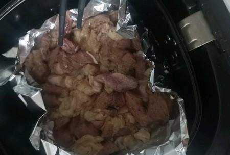 空氣炸鍋怎么烤羊肉,用空氣炸鍋烤羊肉串需要多長時間多少溫度圖11