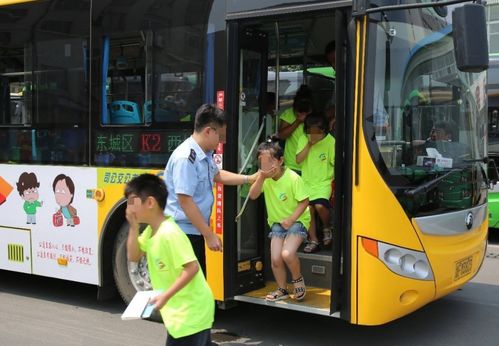 關(guān)于公交車(chē)安全知識的講話(huà)