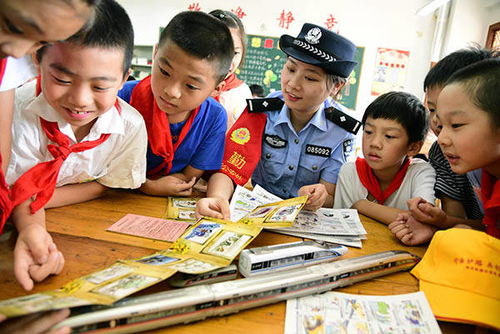 鐵路安全知識進(jìn)中小學(xué)應成為必修課