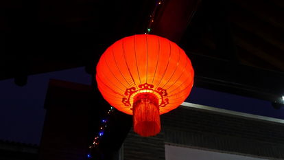 帶燈籠的古詩(shī)句
