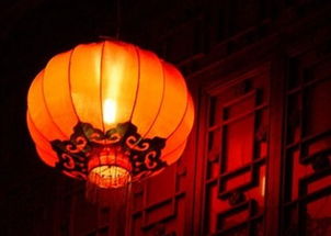 描寫(xiě)燈籠的古詩(shī)句,五句有關(guān)燈籠的古詩(shī)名句,關(guān)于燈籠的古詩(shī)