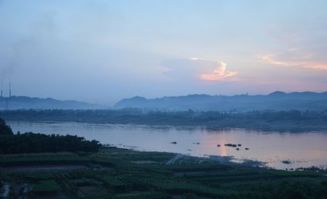 長(cháng)江關(guān)于的和詩(shī)句有哪些