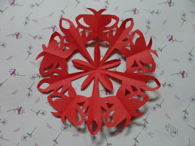 添窗花作文開(kāi)頭