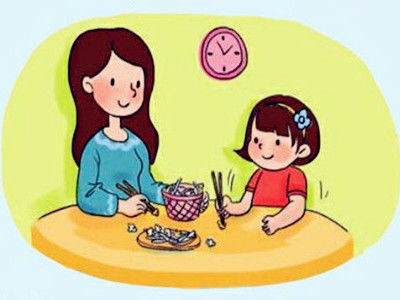 幼兒筷子進(jìn)餐注意事項,幼兒用筷子進(jìn)餐注意事項,大班用筷子進(jìn)餐的注意事項