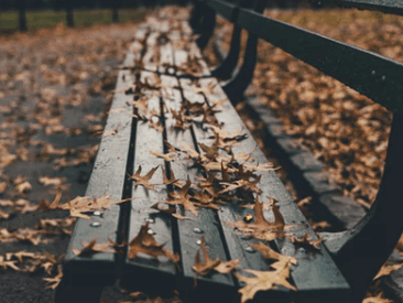 一句話適合心情不好時(shí)發(fā)空間的傷感說說